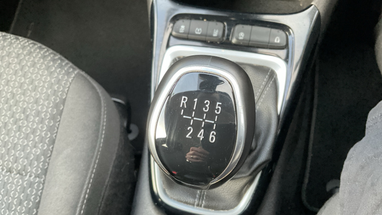 Vauxhall Crossland 1.2 Turbo Design 5dr Petrol Hatchback